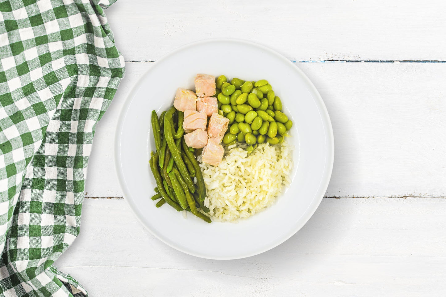 SALMONE_20CON_20EDAMAME_20RISO_20BASMATI_20E_20FAGIOLINI-1_b6b918f7-16f2-419c-ad66-e36997fd32e7.jpg