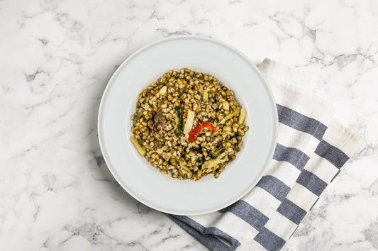 insalata di farro con verdure e alici